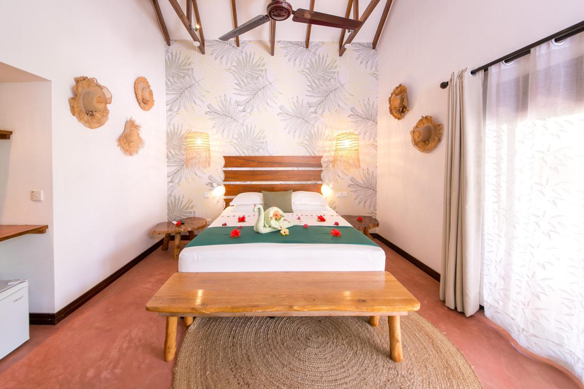 Les Lauriers Eco Hotel Anse Volbert Village المظهر الخارجي الصورة